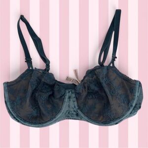 Victoria’s Secret Sexy Lace Velvet Bra